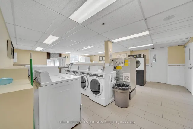 Additional image 39 of 15 Kensington Rd Unit 1209