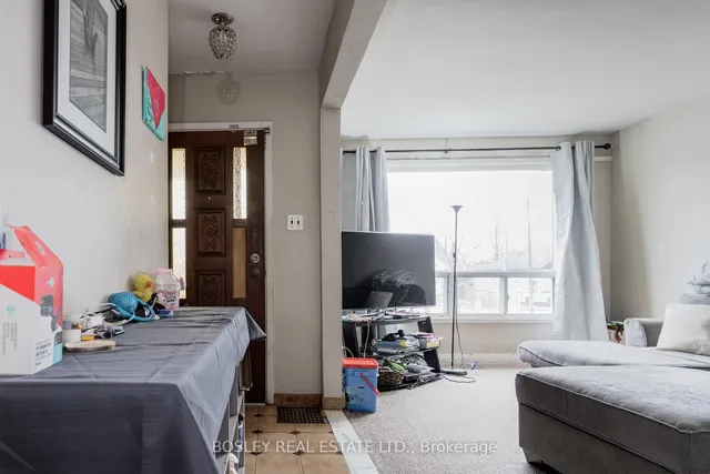 Additional image 7 of 25 Chilcot Ave