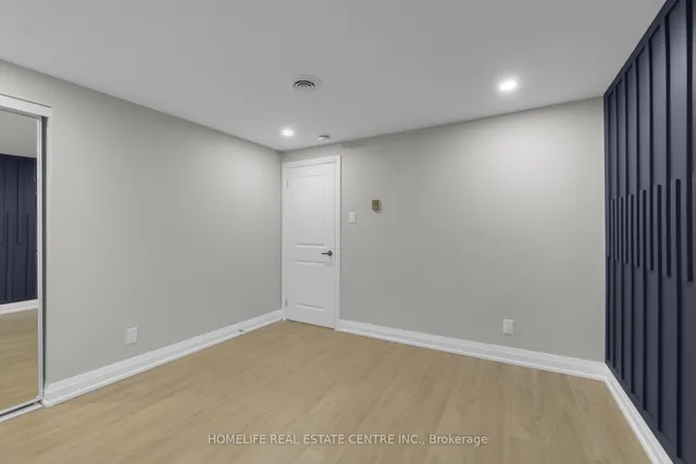 Additional image 23 of 11 Jason Sq