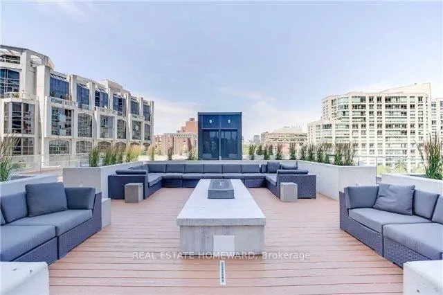 Additional image 30 of 32 Davenport Rd Unit 1401