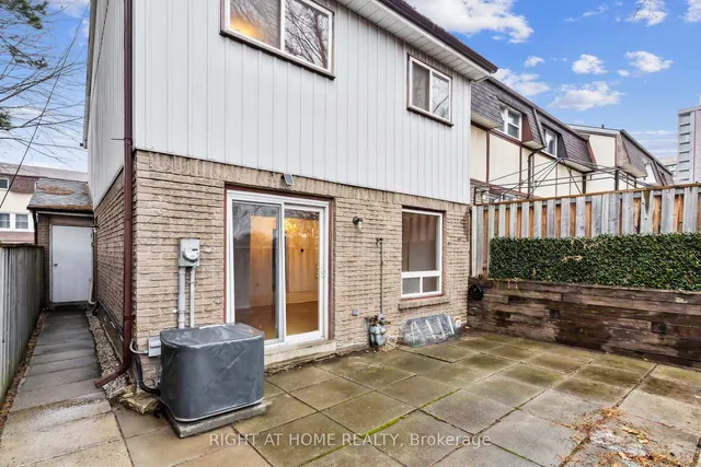 Additional image 37 of 44 Chester Le Blvd Unit 92