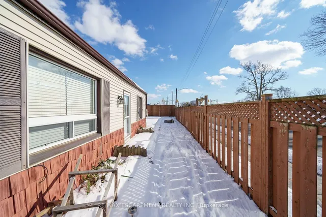 Additional image 21 of 1793 Main St