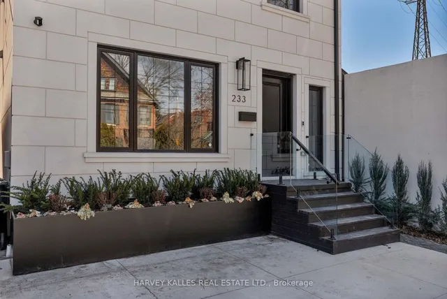 Additional image 2 of 233 MacPherson Ave