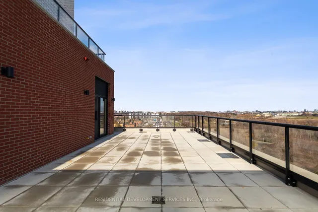 Additional image 24 of 3100 Keele St Unit 1216