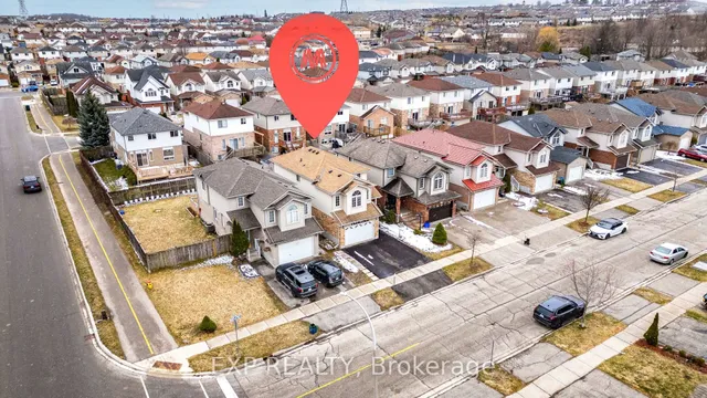Additional image 45 of 7 Peach Blossom Cres