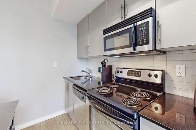 Additional image 10 of 55 Bremner Blvd Unit 1306