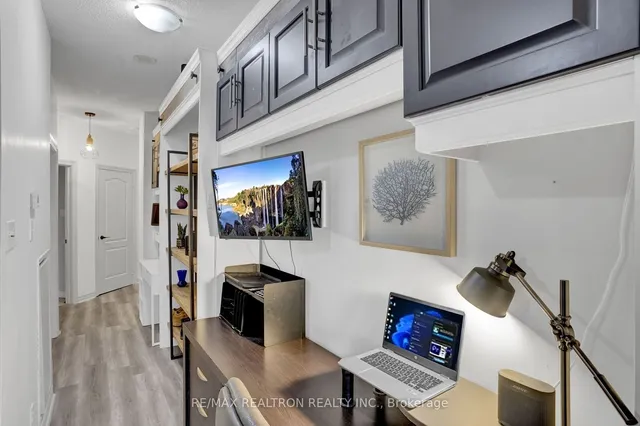 Additional image 11 of 135 James St Unit 612