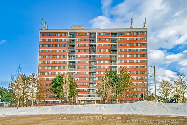 10 Tapscott Rd Unit 304