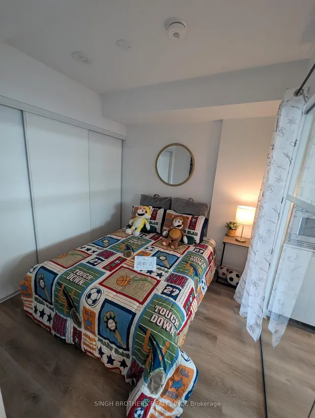 Additional image 28 of 1 Jarvis St Unit 1319