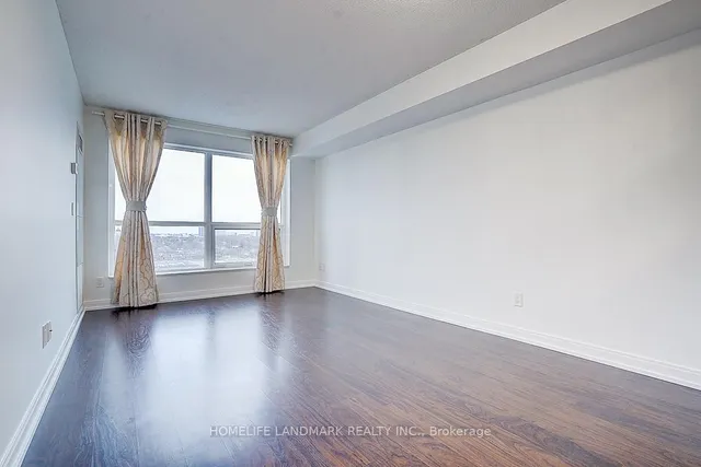 Additional image 17 of 181 Village Green Sq Unit 1511