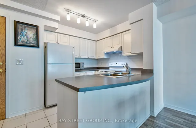 Additional image 2 of 5500 Yonge St Unit 701
