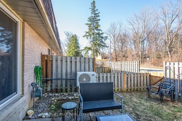 Additional image 6 of 634 Strasburg Rd Unit 32