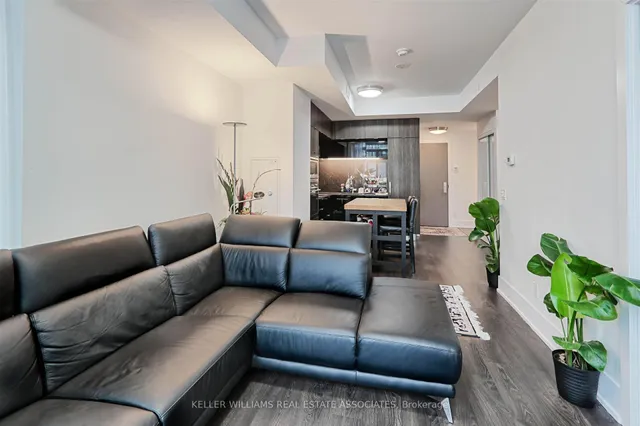 Additional image 8 of 15 Merchants' Wharf N/A Unit 303