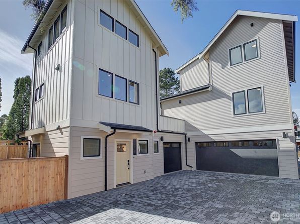 10216 40th Avenue SW, Seattle, WA 98146