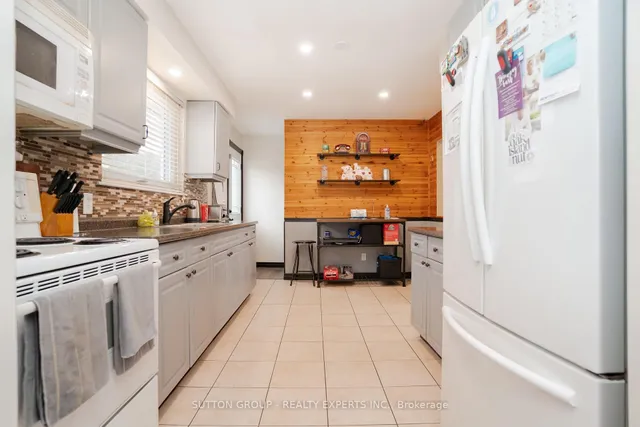 Additional image 16 of 202 ARCHDEKIN Dr