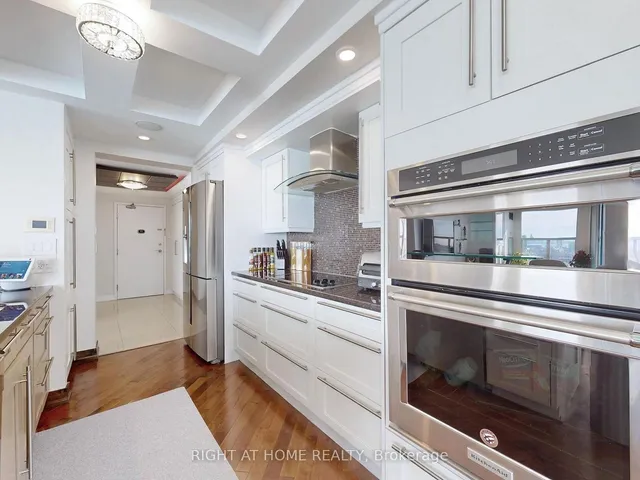 Additional image 13 of 77 Harbour Sq Unit 3408