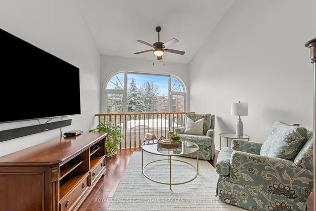 Additional image 22 of 2110 New St Unit 8