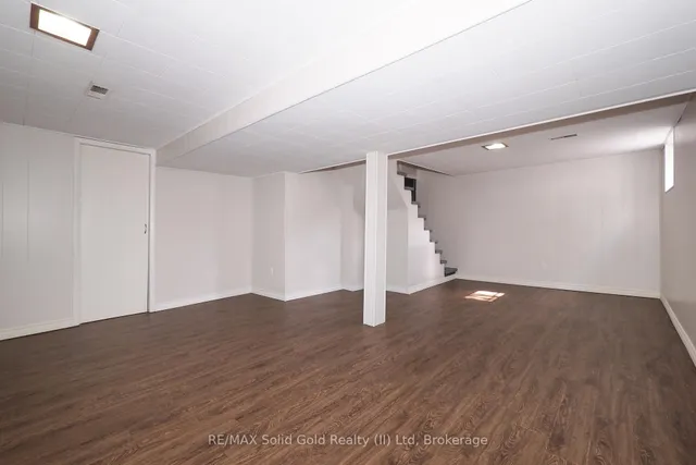 Additional image 26 of 146 Lancaster St