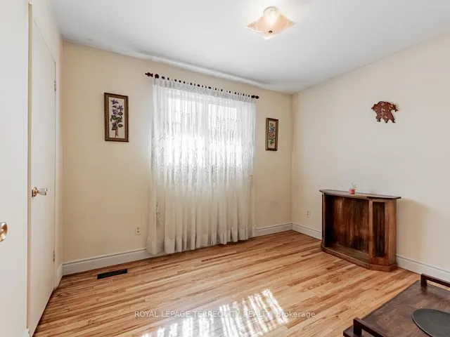 Additional image 24 of 141 Shawnee Circ