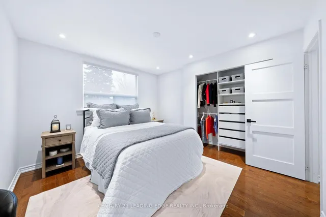 Additional image 17 of 32 Mortimer Ave