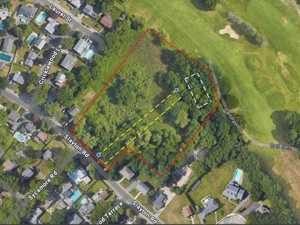 36 Slayton Rd, Melrose, MA 02176