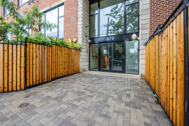 Additional image 2 of 676 Richmond St Unit 208