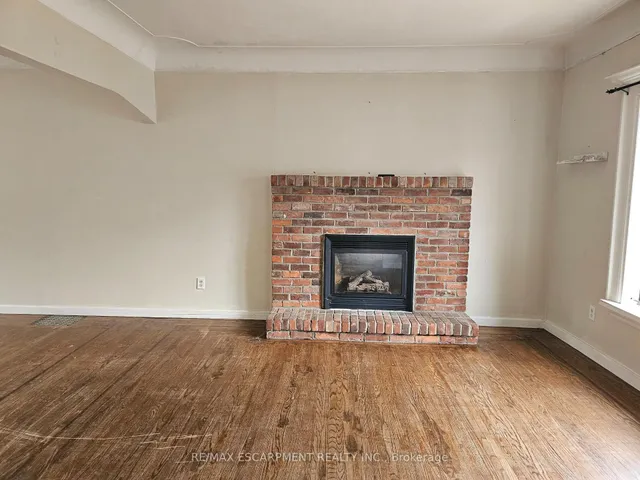 Additional image 6 of 63 New St