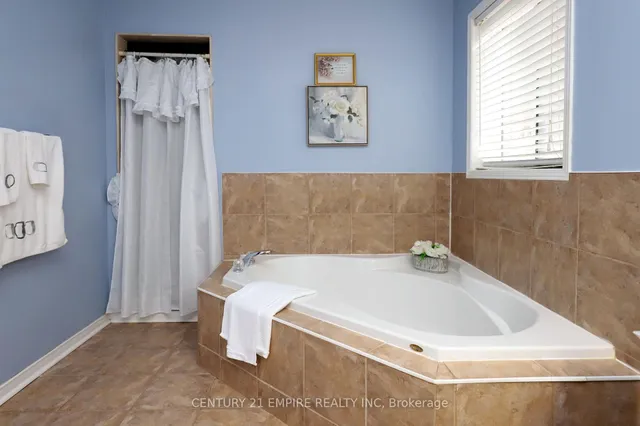 Additional image 30 of 21 Spencer Dr