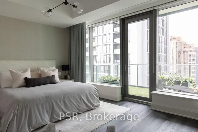 Additional image 28 of 77 Charles St Unit 1501