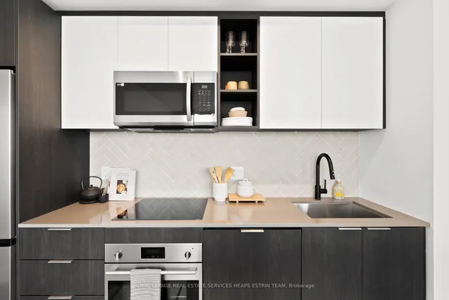 Additional image 9 of 36 Zorra St Unit 2708