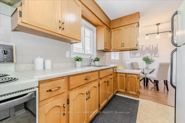 Additional image 17 of 7 Askin Pl