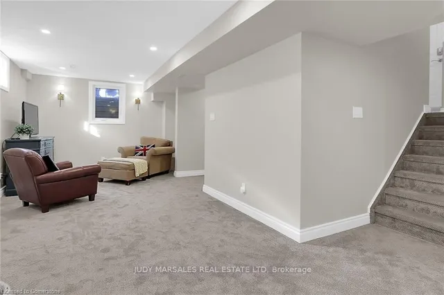 Additional image 31 of 24 Linington Tr