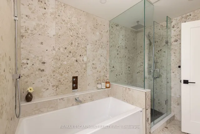 Additional image 25 of 109 Lake Avenue Dr