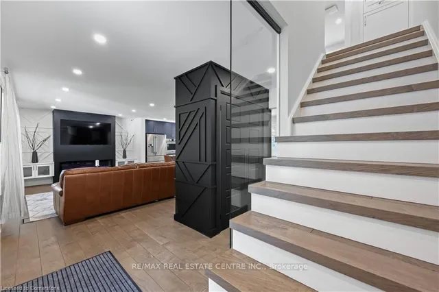 Additional image 2 of 52 Rosewood Dr