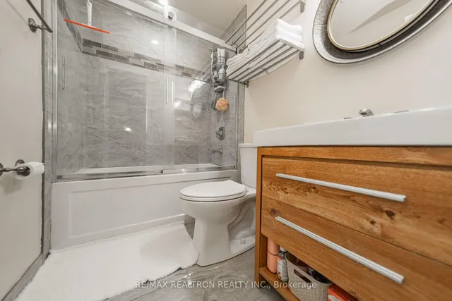 Additional image 31 of 200 Murison Blvd Unit 74