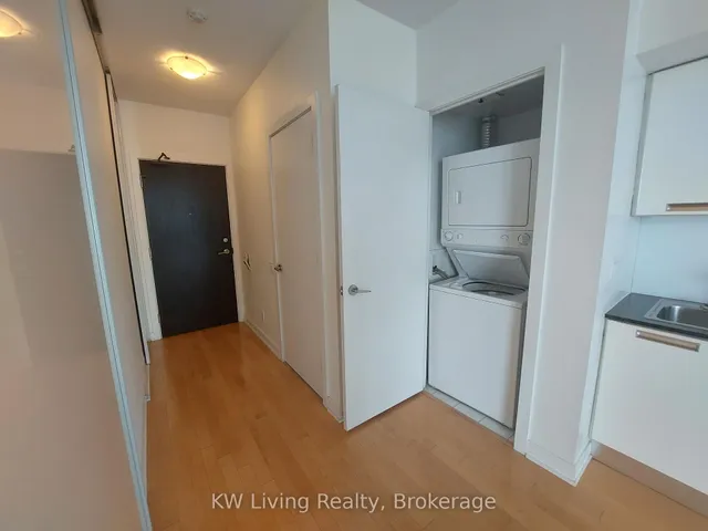 Additional image 9 of 33 Charles St Unit 2412