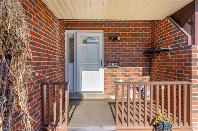 Additional image 3 of 879 Riley Crt