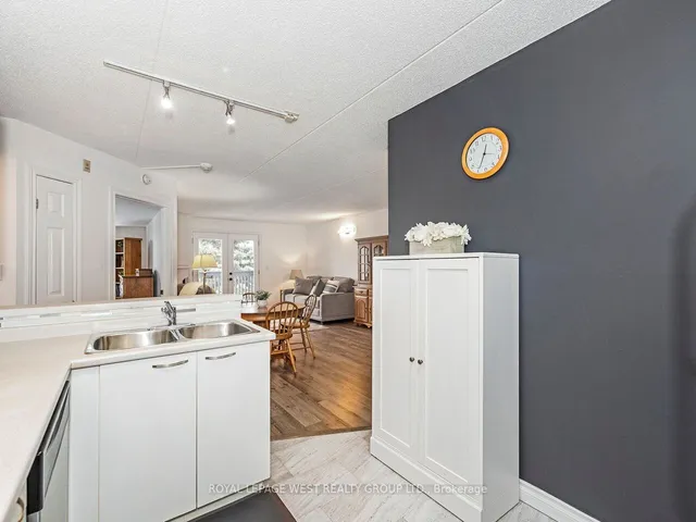 Additional image 20 of 2020 Cleaver Ave Unit 205