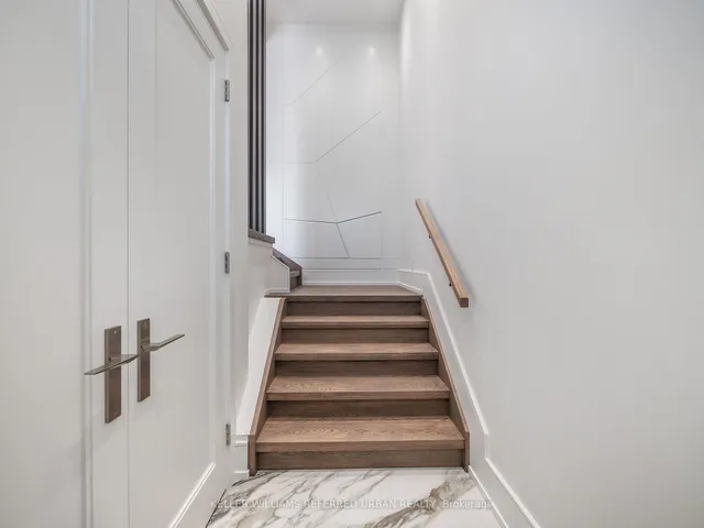 Additional image 8 of 327 Melrose St