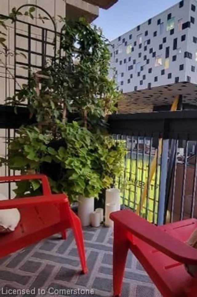 Additional image 8 of 105 Mccaul St Unit 701