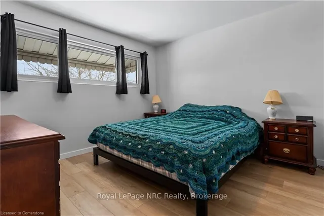 Additional image 15 of 774 Upper Sherman Ave