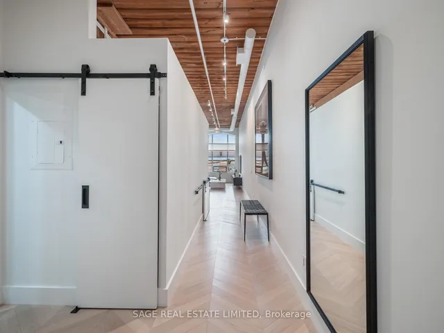 Additional image 5 of 993 Queen St Unit 317