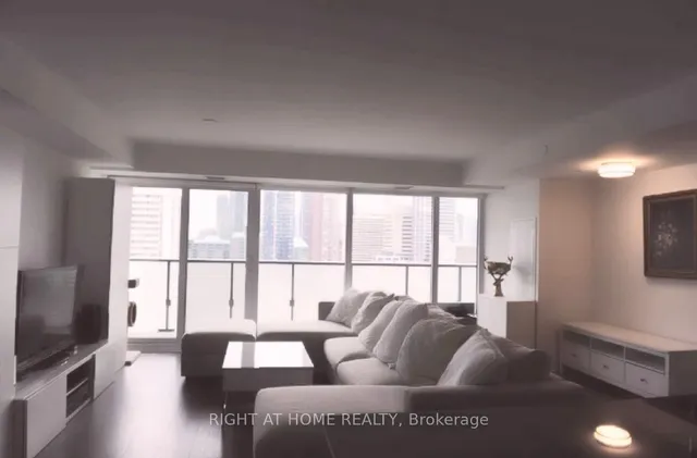 Additional image 6 of 575 Bloor St Unit 1502