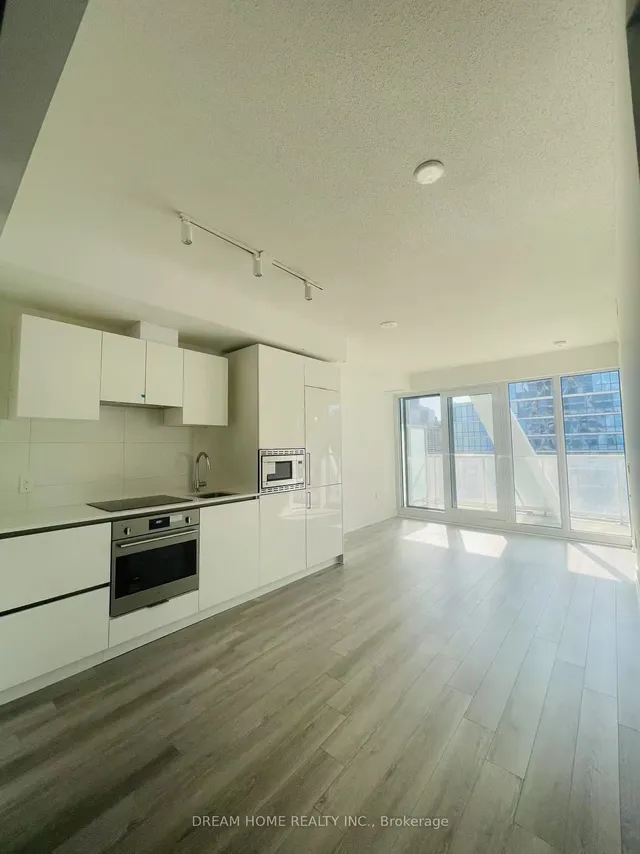 Additional image 4 of 230 Simcoe St Unit 2017