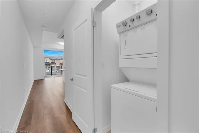 Additional image 5 of 460 Dundas St Unit 122