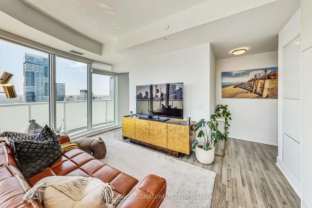 Additional image 6 of 403 Church St Unit 4002