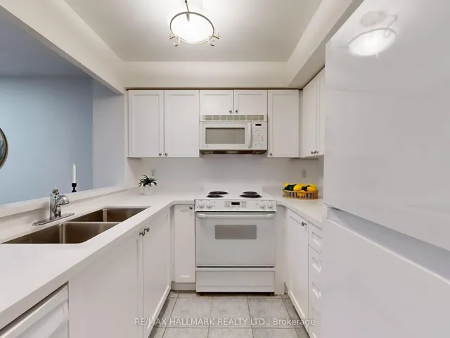 Additional image 15 of 99 Hayden St Unit 307