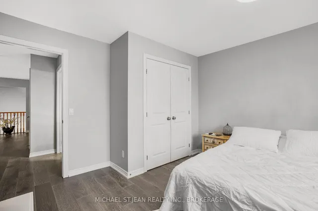 Additional image 24 of 5056 New St Unit 15