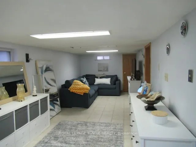 Additional image 10 of 12 Stephen Dr