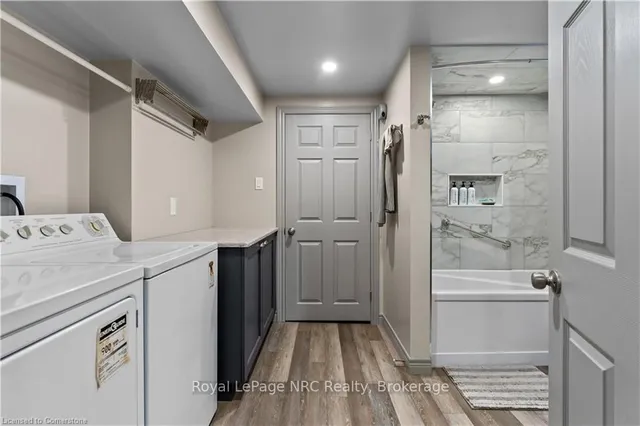 Additional image 21 of 774 Upper Sherman Ave